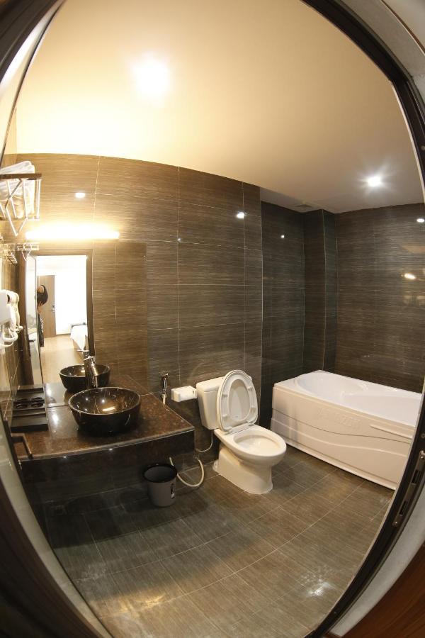 Bao Ngoc Diamond Hotel Cao Bang Exterior foto
